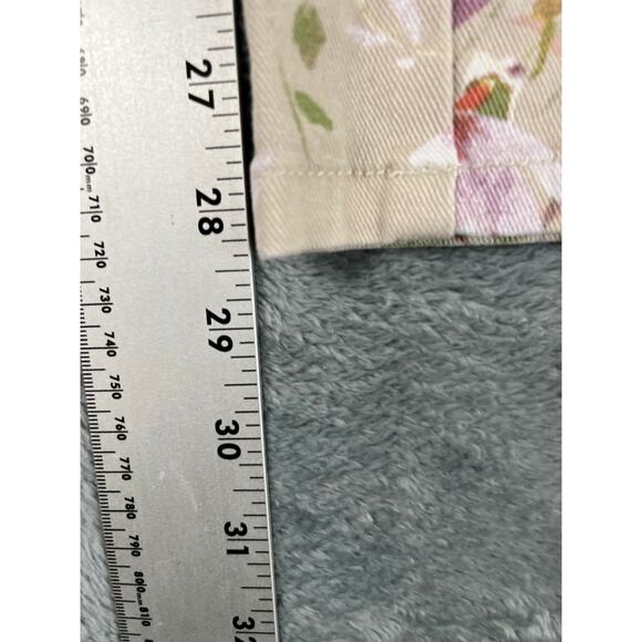 Gloria Vanderbilt Amanda Floral Tapered Jeans Size 8 Excellent Cond - Picture 5 of 9